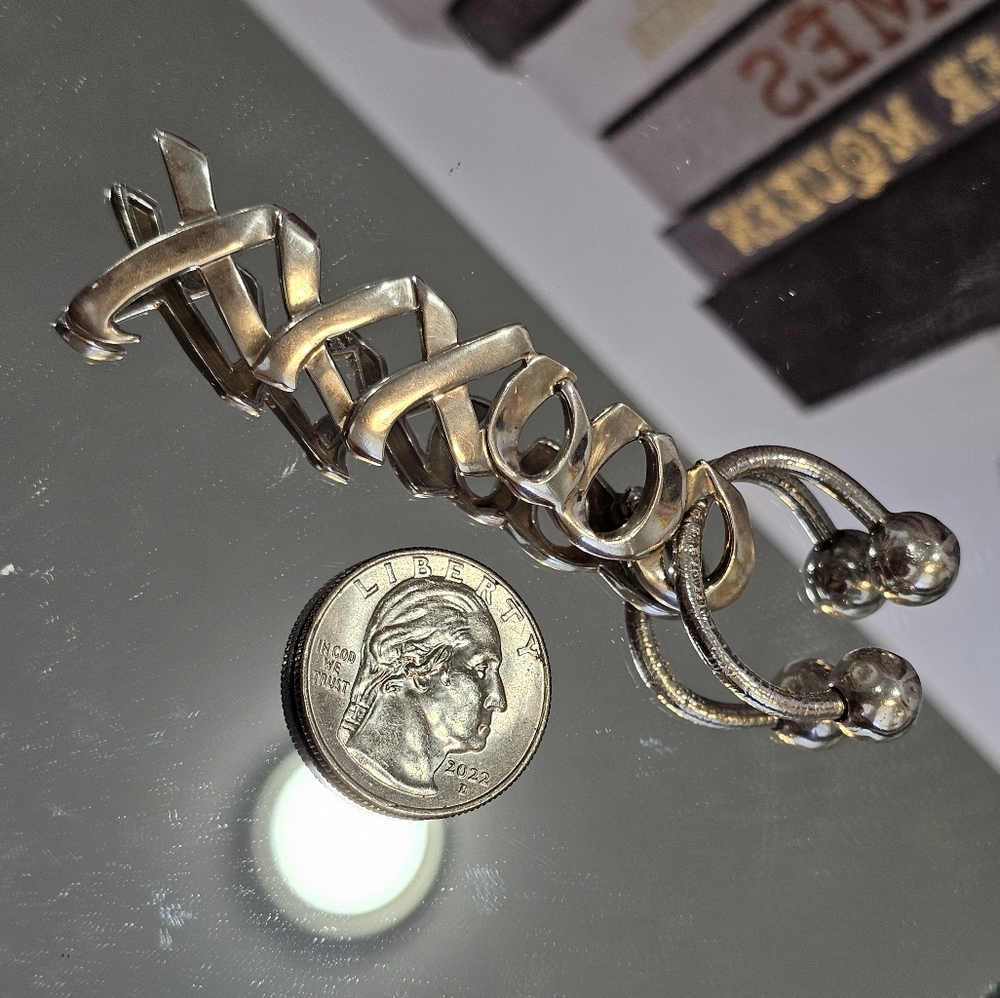 💋Tiffany & Co. XXXOOO Kisses & Hugs Paloma Picasso 925 Sterling Key Ring 🫂 - Picture 11 of 17